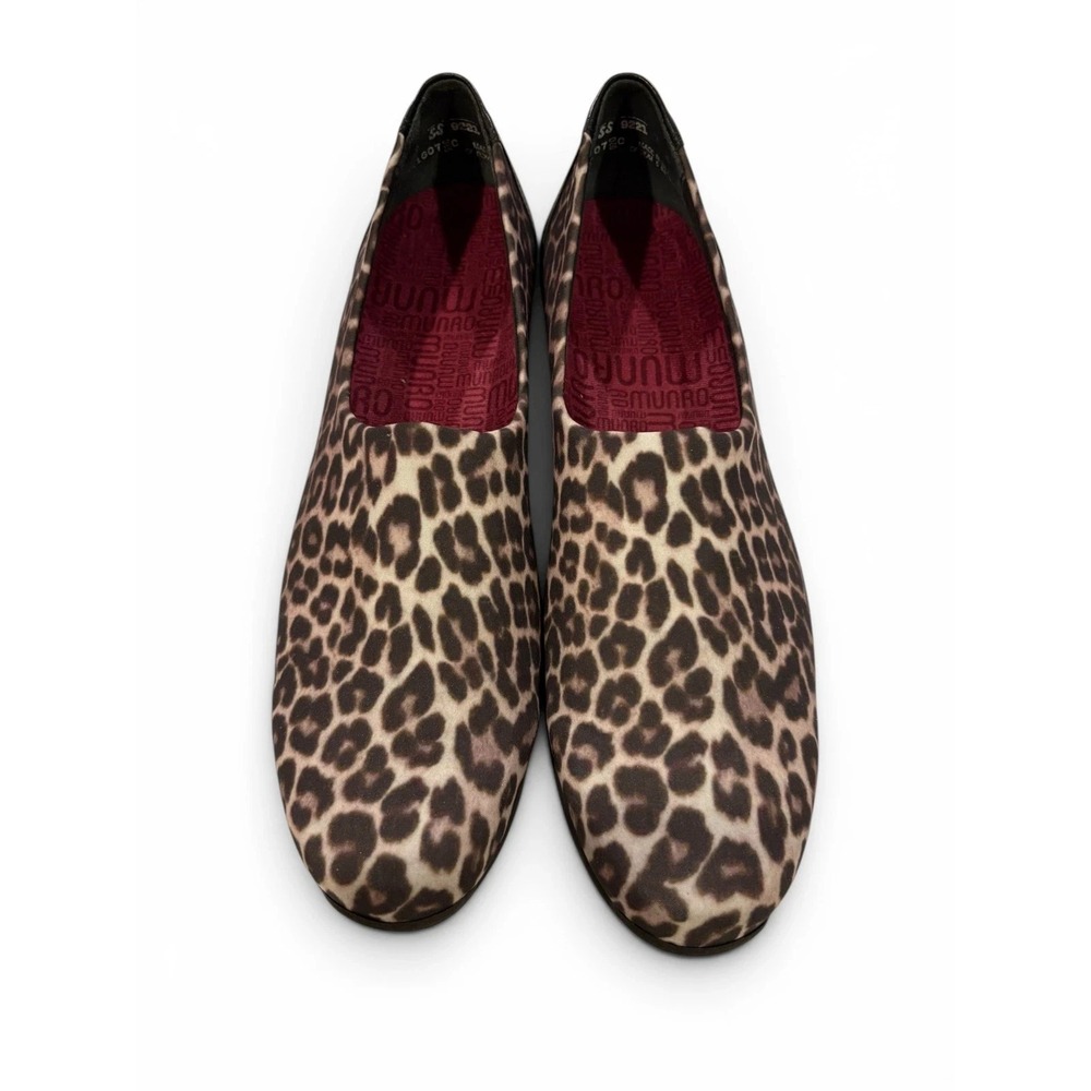 Munro Travelers Leopard Slip On Loafers Stretch Fabric Comfort Non Slip Size 10